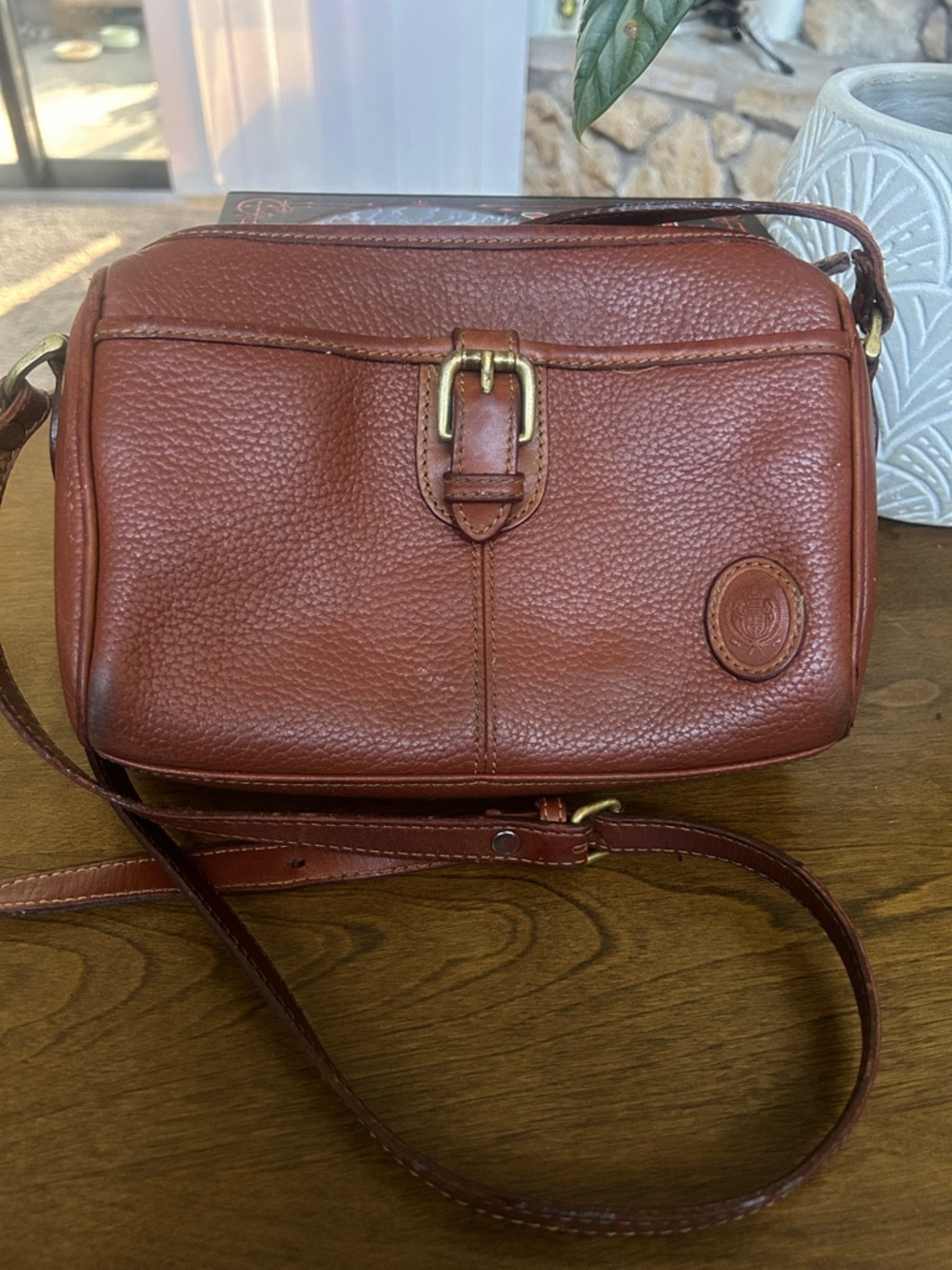 Vintage 90’s Liz Claiborne Leather Crossbody Bag